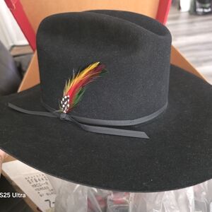 Original Stetson Black Cowboy Hat with Feather Detail 7 1/4 4" Brim 👀